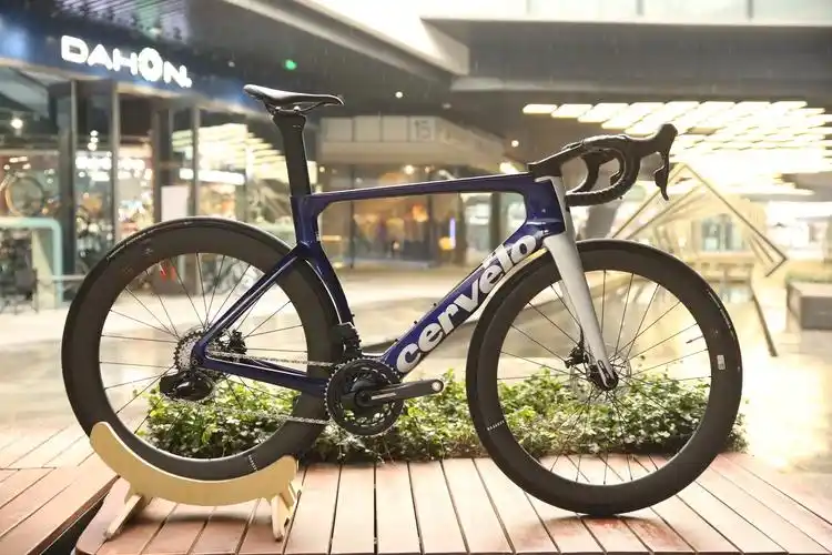 s5 cervélo.#公路自行车 #让骑行成为一种生活 # - 抖音