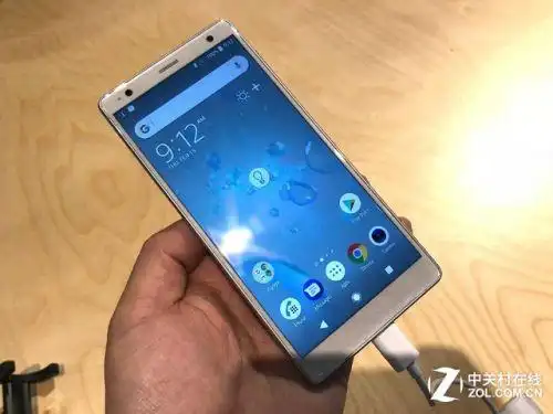 mwc 2018世界移动通信大会 手机厂商黑科技谁最惊艳?