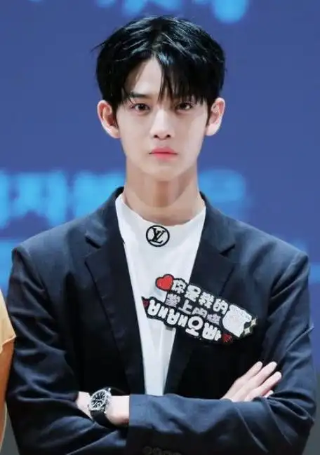 高颜值00后爱豆罗渽民裴珍映赖冠霖哪一位是你的最终pick