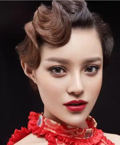 妈妈盘发发型图片 各种盘头新发型图片