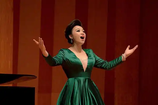 爱的咏叹花腔女高音李敏独唱音乐会成功举办