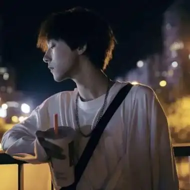 高清好看的2021年男生高冷头像图片