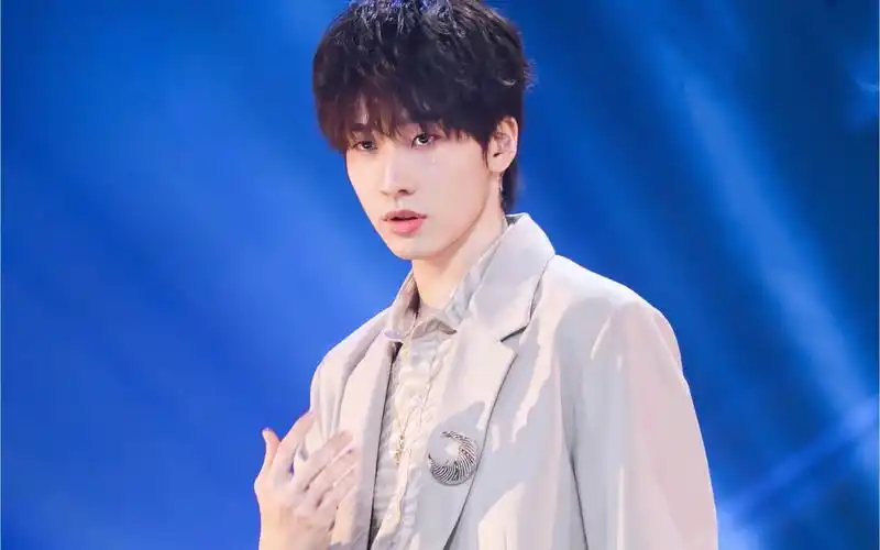 青春有你3连淮伟蛊人现场有!