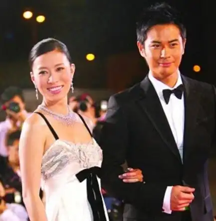 图佘诗曼的老公是谁郑嘉颖与佘诗曼分手内幕揭秘