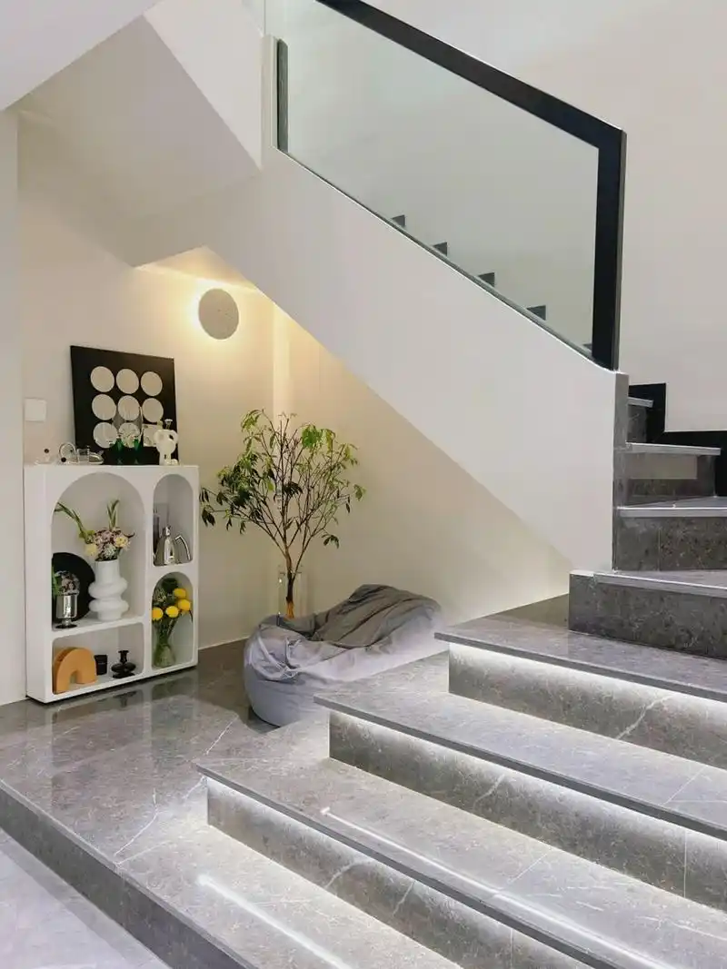 复式楼梯这样设计太适合跃层空间了 当初家里楼梯设计真的是绞尽脑汁