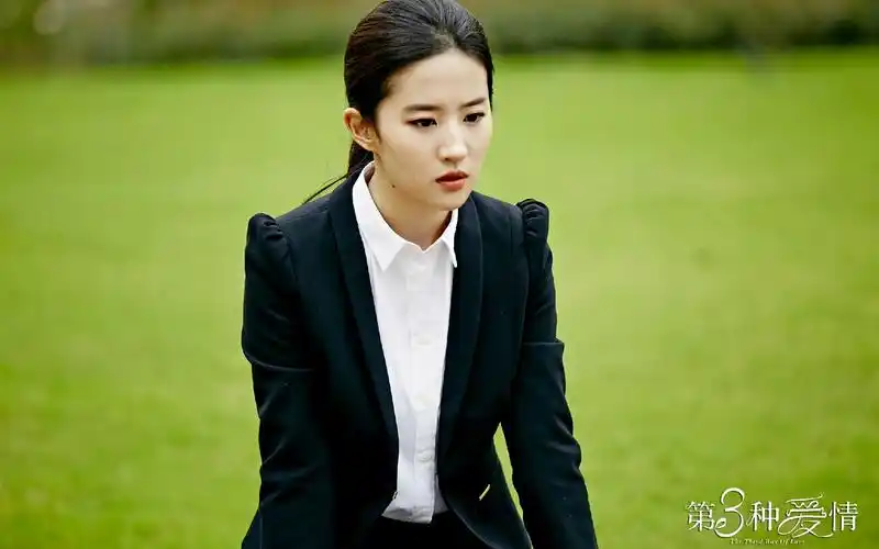 第三种爱情刘亦菲剧照壁纸第三种爱情刘亦菲气质美女美女明星女演员