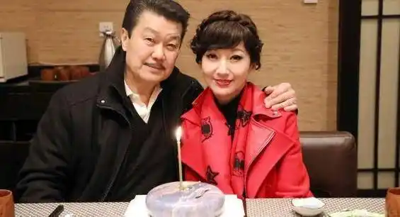 原创赵雅芝老公身份不一般黄锦燊什么来头