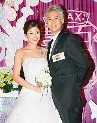 周家蔚怀男孩 洪天明一家私下生活照大曝光