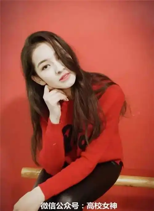 新疆舞蹈女神张雪,颜值爆表,关晓彤张雪迎混合体