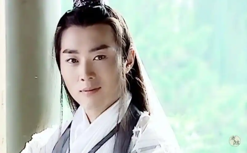 年轻时又坏又帅,张卫健,吴京都被抢风头,《庆余年》他变化太大差点没