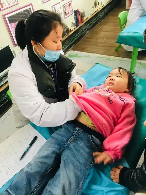 【金色童年蒙三班】小可爱们体检记!