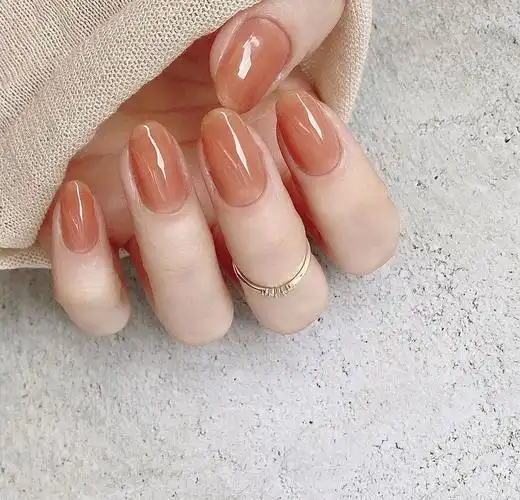 ins长岛冰茶春夏美甲简简单单的冰茶透色虽然只是个纯色气质拿捏的死