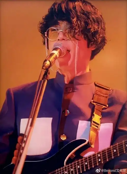 怎麼都没人讨论黄贯中 ?