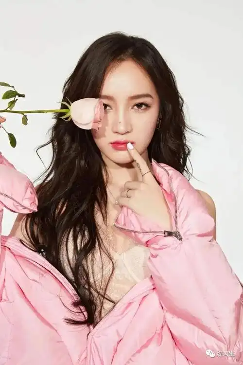 王霏霏|裴秀智_网易订阅