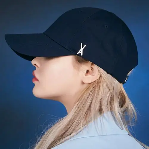 韩国代购 varzar 男女棒球帽侧面标志twice mina艺人机场时尚帽子