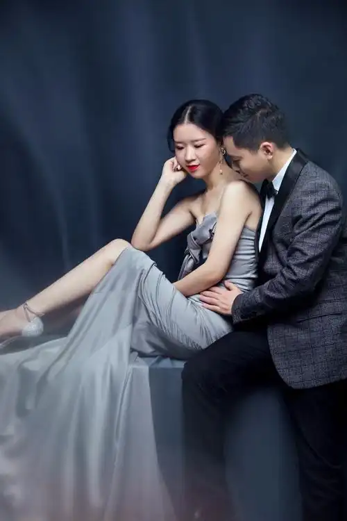 魅力男女!唐维波先生王桢小姐臻美精致婚纱照