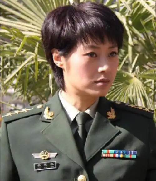 双料影后范志博长得好看戏也好低调不张扬喜欢简单生活