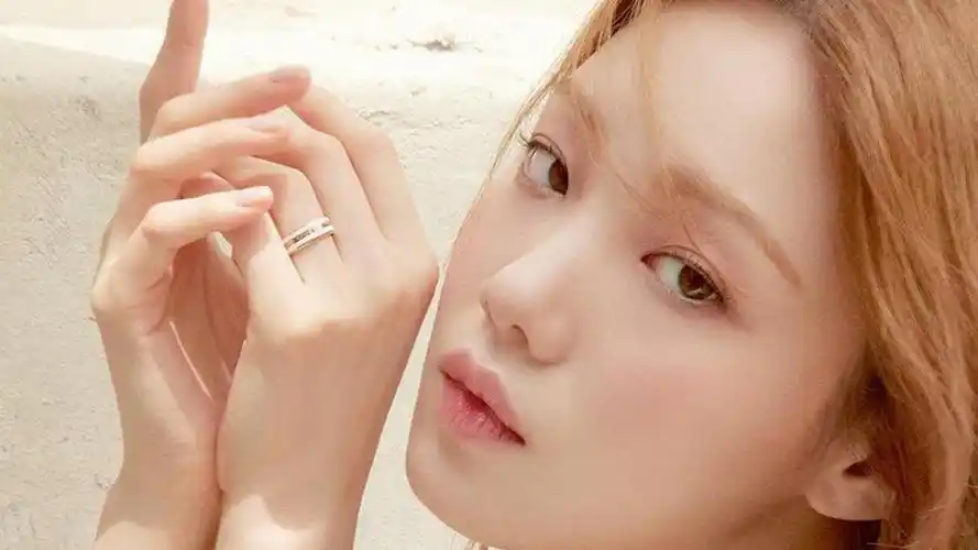 时尚唯美女神李圣经休闲金发迷人写真,高清壁纸图片,日韩明星-回车