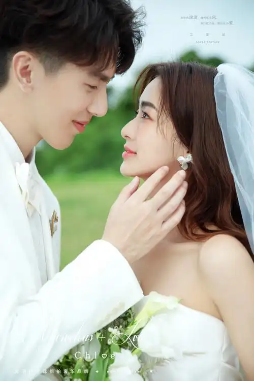 秋冬婚纱照旅拍推荐丨星空都没有你闪烁三亚婚纱照丨克洛伊x明星达人