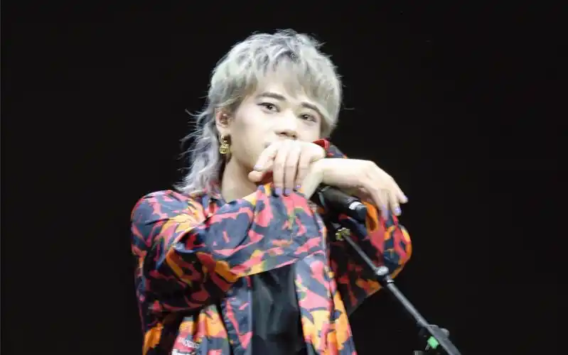 「太一」2021青岛麦田音乐节《刀,葵,童话》_哔哩哔哩_bilibili