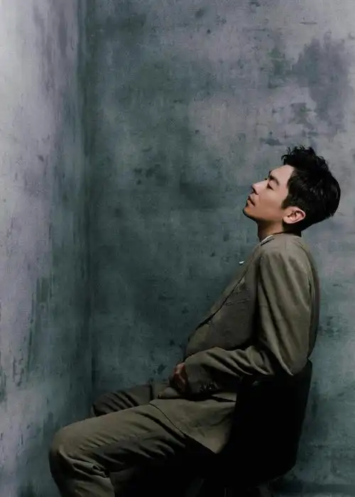 朱亚文生日写真##朱亚文39岁生日照