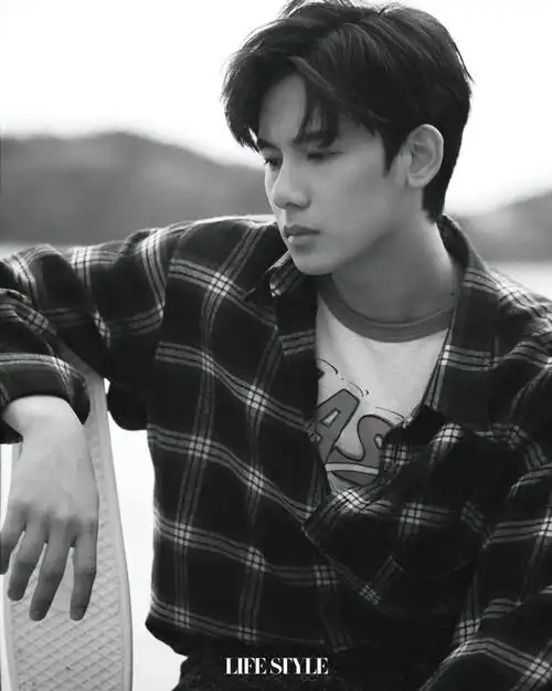 胡先煦 蓄势待发!正在为下个角色好好感受生活