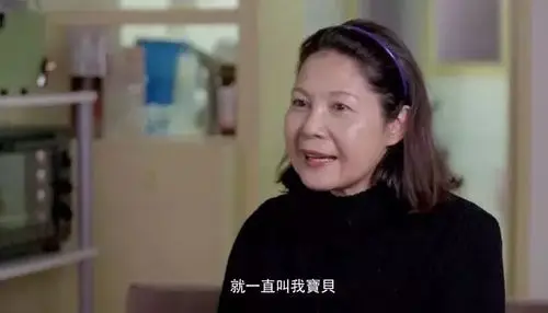 专访黄惠侦:我的妈妈不爱我,但她有十几个女朋友
