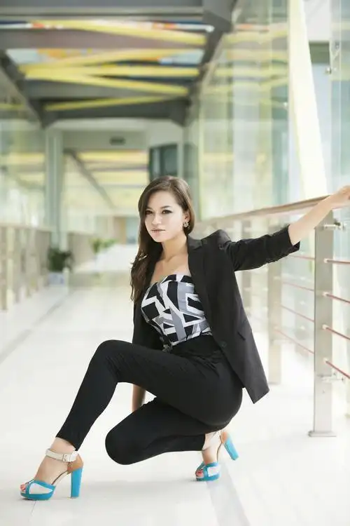 孙露《恋人心》(12首)