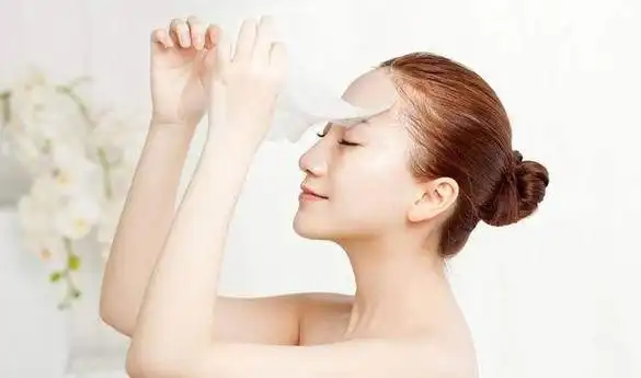 哪个女人不想拥有紧致白嫩有弹性的皮肤,皮肤好的女人看起来往往比