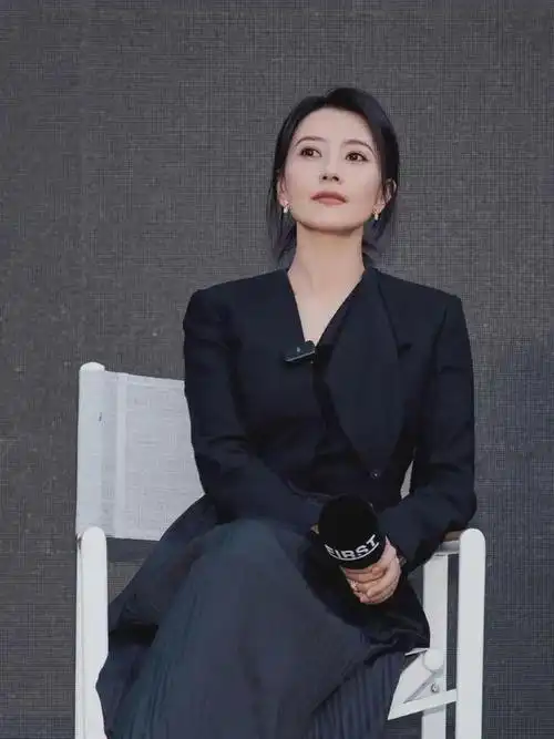 高圆圆永远都是这么自信优雅气质直击人心