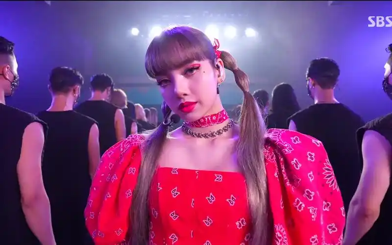 blackpink成员lisa solo曲《lalisa》mv 打歌舞台合集(更至210919 人