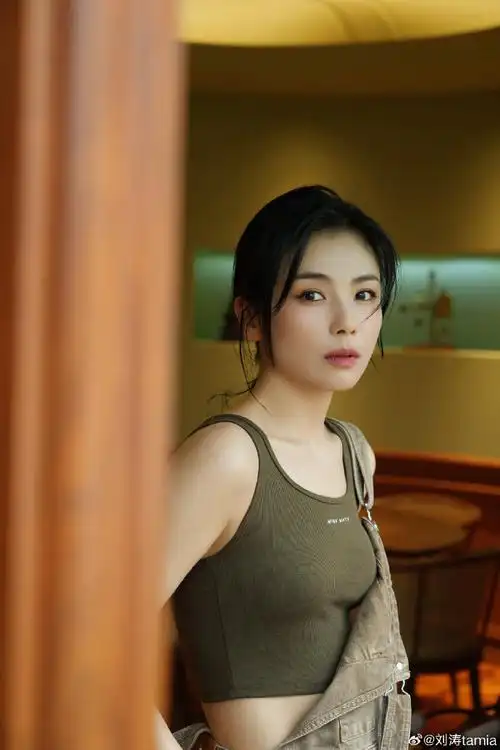 刘涛生日连发30张照片