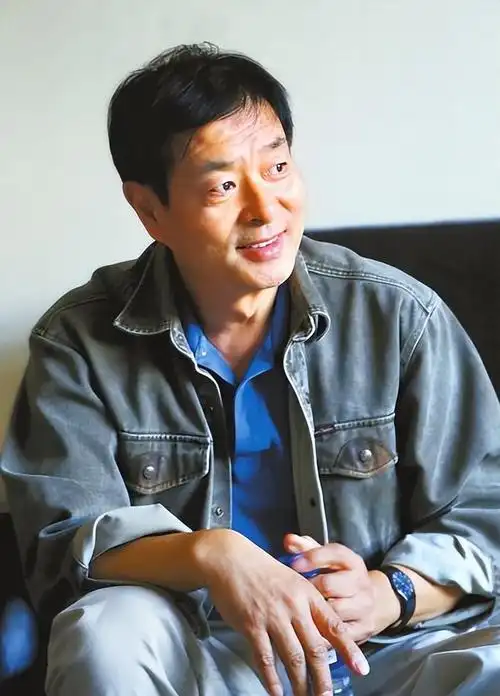 濮存昕的简介个人资料及图片(濮存昕怎么读,演过的电视剧)