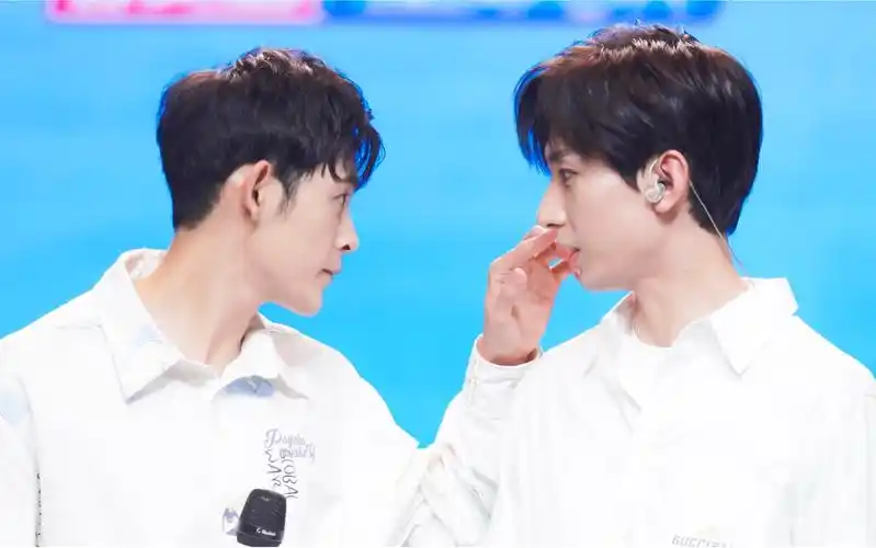 罗喉计都终于摸到禹司凤的脸 | 琉璃云歌会成毅李欣泽画眉点痣互动