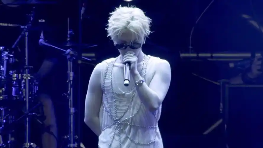 周震南 德阳蓝鲸音乐节《52hz的鱼》