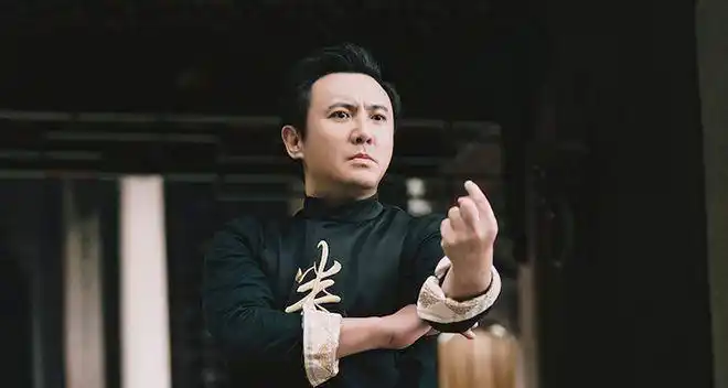 羞羞的铁拳中秋节曝暖心mv沈腾马丽领衔唱响开心麻花15年兄弟情