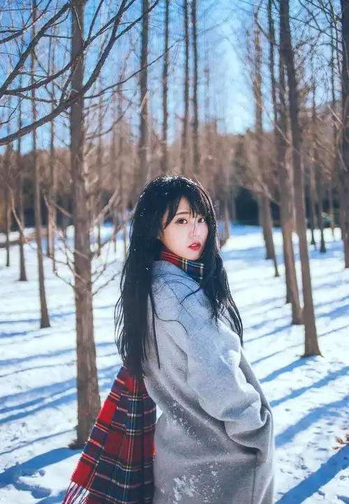 冬日伤感唯美意境少女小清新图片 -小清新-唯美图片大全