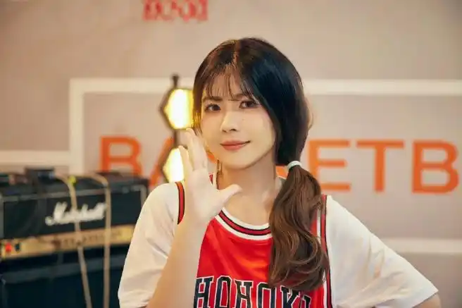 元气女高赖美云91我女侧低马尾漂亮晕咯06请多多cos拜托05#上杉