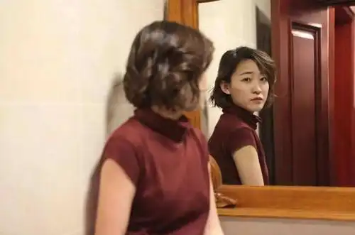 国产第一网剧《毛骗》女主安宁现状 相貌大变成网红主播拍段子