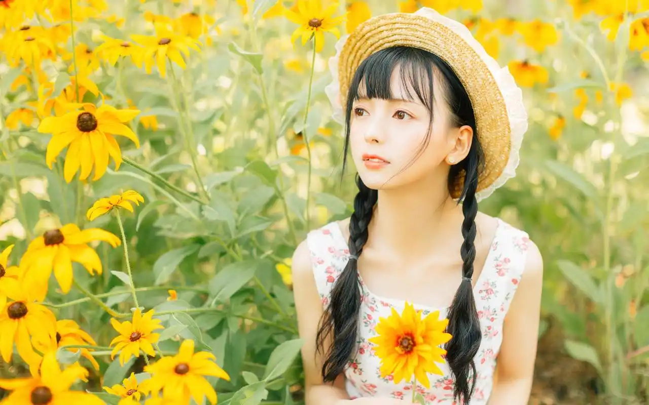 清纯美女田园唯美写真图片桌面壁纸