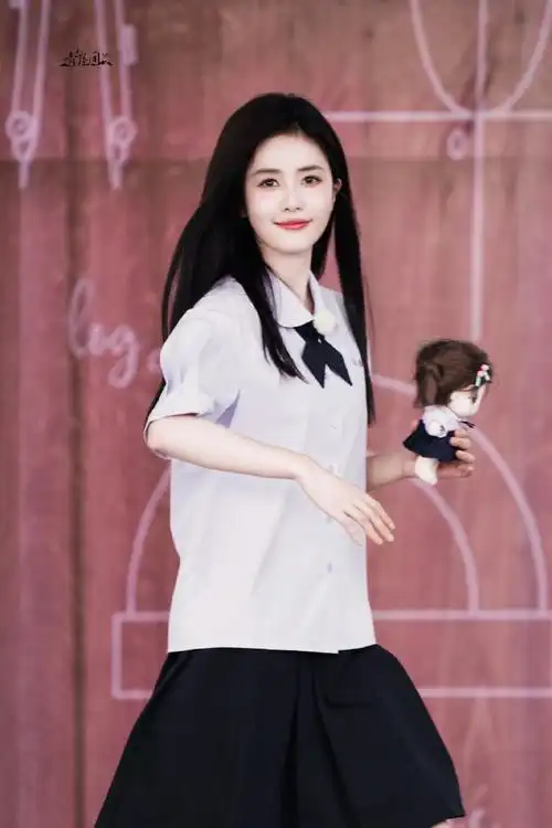 白鹿奔跑吧#奔跑吧真滴不戳泰兰德校服77黑长直好美丽555温柔学姐!