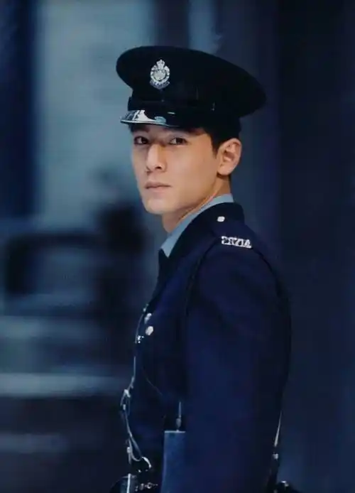 演员肖战&李现&檀健次,玄彬&金城武&吴彦祖全是天秤座_图片_来源