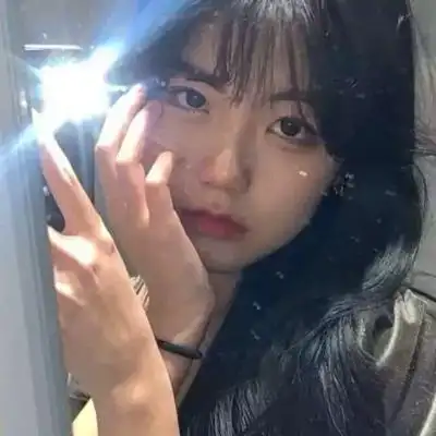 霸气甜酷风女生头像