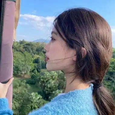 美女半身简单侧脸头像 女生头像图片大全 -【爱个性】