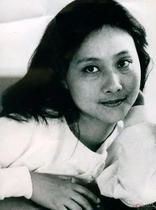 黄梅莹 meiying huang的图片