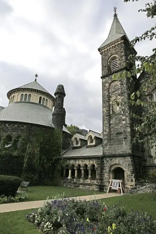 多伦多大学:加拿大规模最大的老牌综合性研究型大学