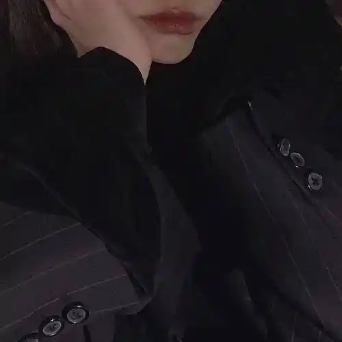 yyds微信头像_天黑_无可_青春