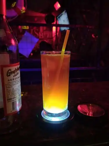 潘多拉小酒馆《清吧》