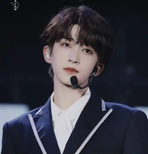 爱豆 刘宇头像.-爱豆头像收集铺-话本小说网