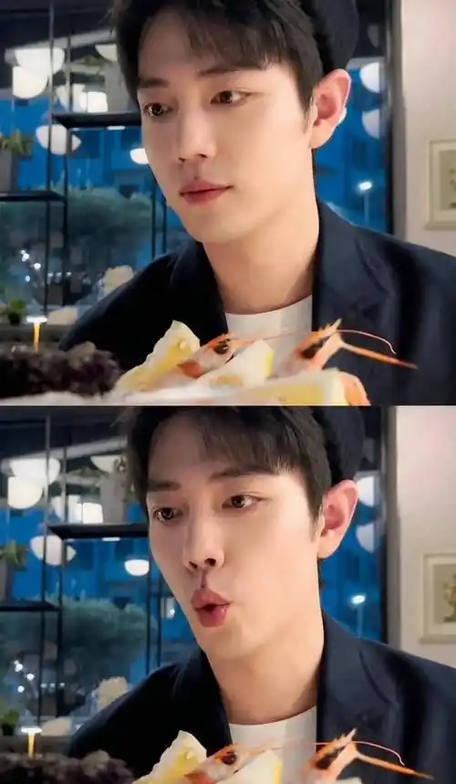 肖战分享国外吃吃喝喝,捧脸杀好可爱好帅,吃虾像小兔子_眼睛_风景